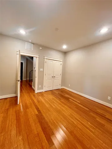 $2,650 | 5743 Petty Street, Houston, TX 77007