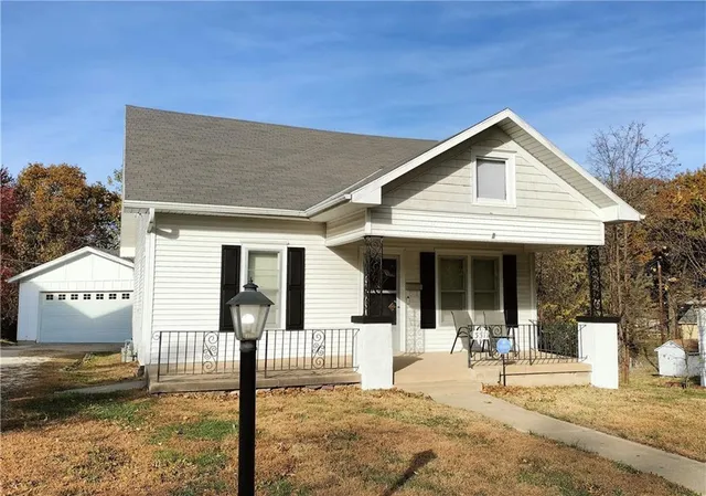 $137,900 | 3311 Seneca Street, St. Joseph, MO 64507