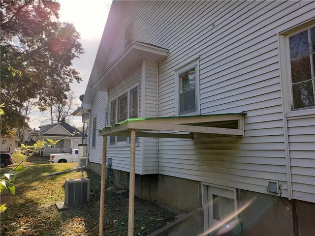 $137,900 | 3311 Seneca Street, St. Joseph, MO 64507