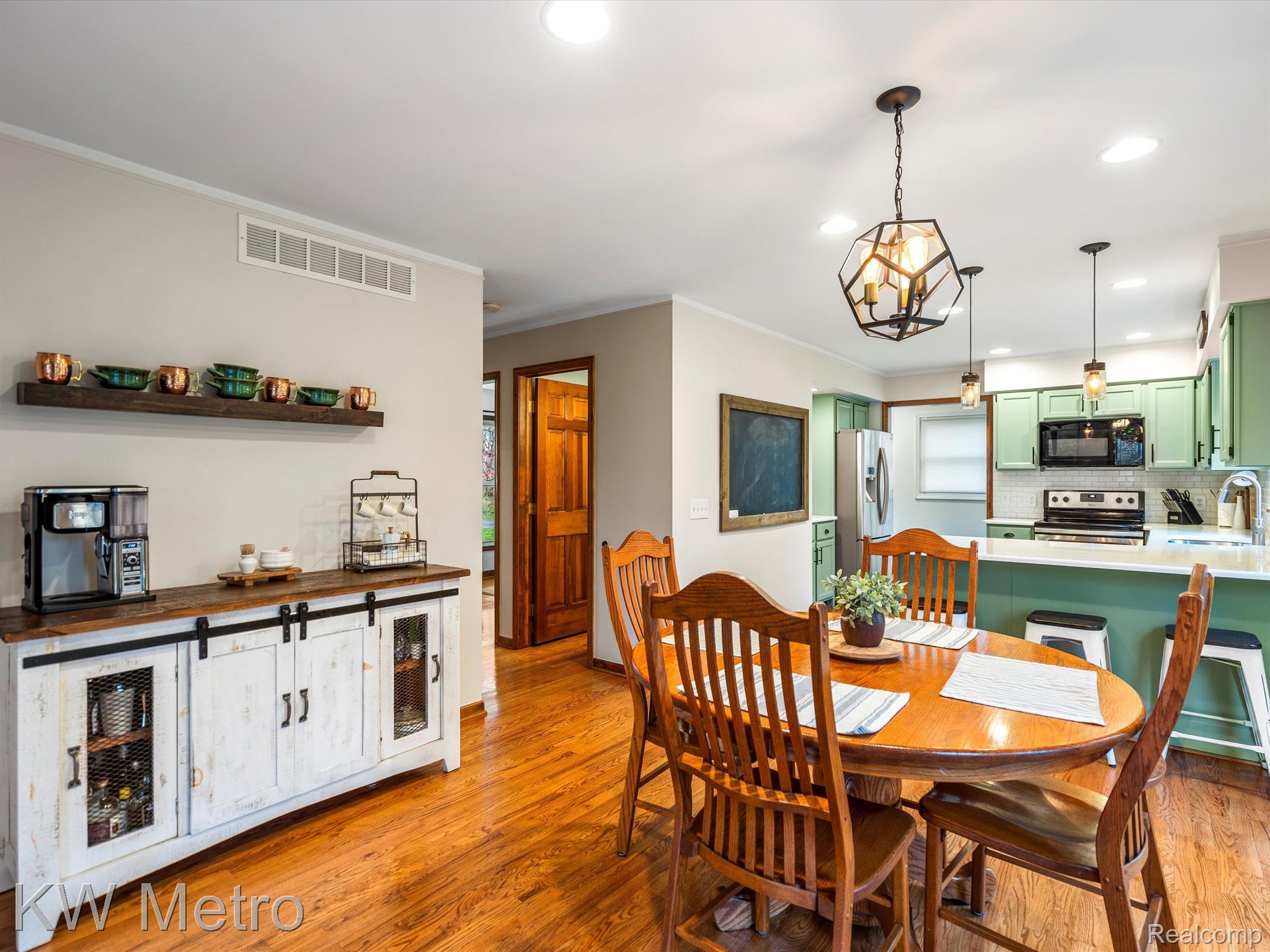 5705 Ford Road Commerce Township, MI 48382 - Photo 18 of 49 Gallery Image 18