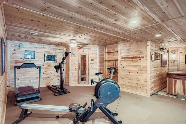 $725,900 | 7071 Empire Lane North, Maple Grove, MN 55311