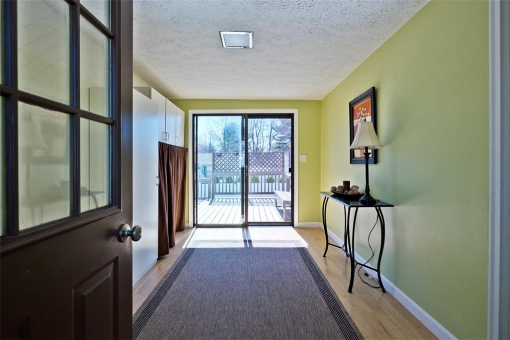 3 Greenacre Road Old Orchard Beach, ME 04064 - Photo 4 of 34 Photo