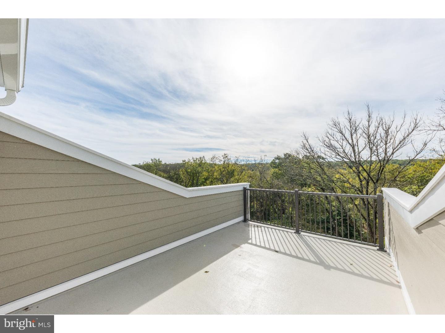 170 Old York Road, Unit 2 New Hope, PA 18938 - Photo 21 of 24 Deck