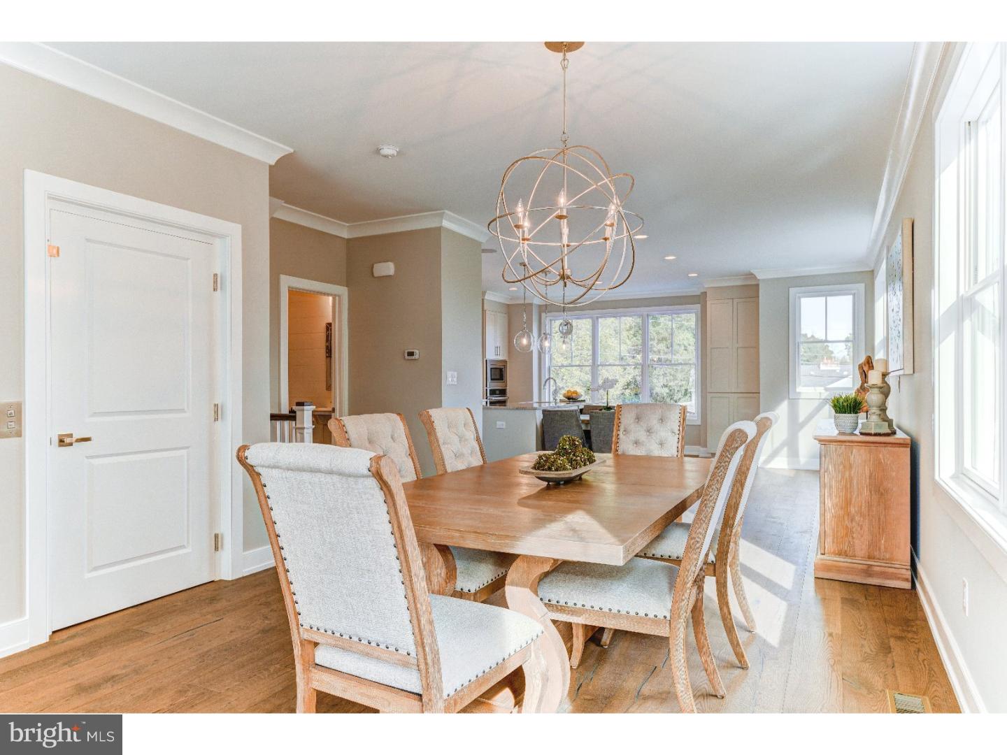 170 Old York Road, Unit 2 New Hope, PA 18938 - Photo 10 of 24 Dining Room
