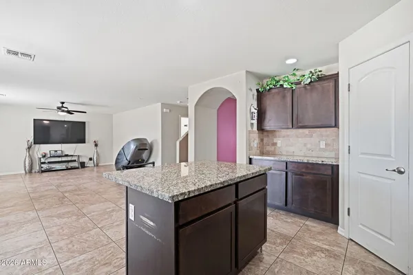 $435,000 | 5603 South 27th Drive, Phoenix, AZ 85041