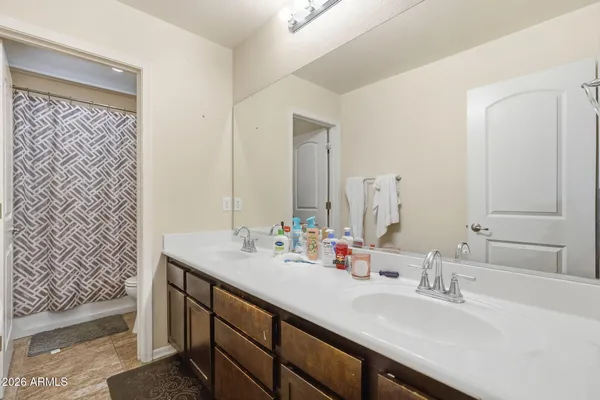 $435,000 | 5603 South 27th Drive, Phoenix, AZ 85041