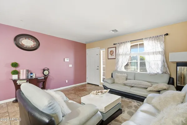 $435,000 | 5603 South 27th Drive, Phoenix, AZ 85041