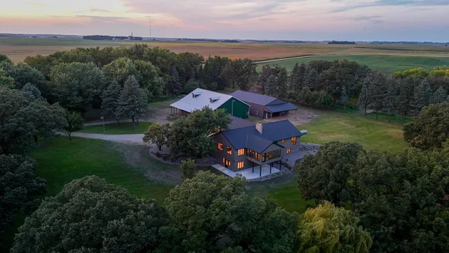 $1,150,000 | 6551 164th Street Southeast, Atwater, MN 56209