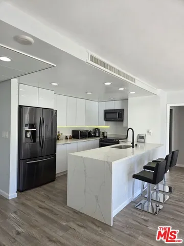 $5,000 | 2170 Century Park East, Unit 607, Los Angeles, CA 90067