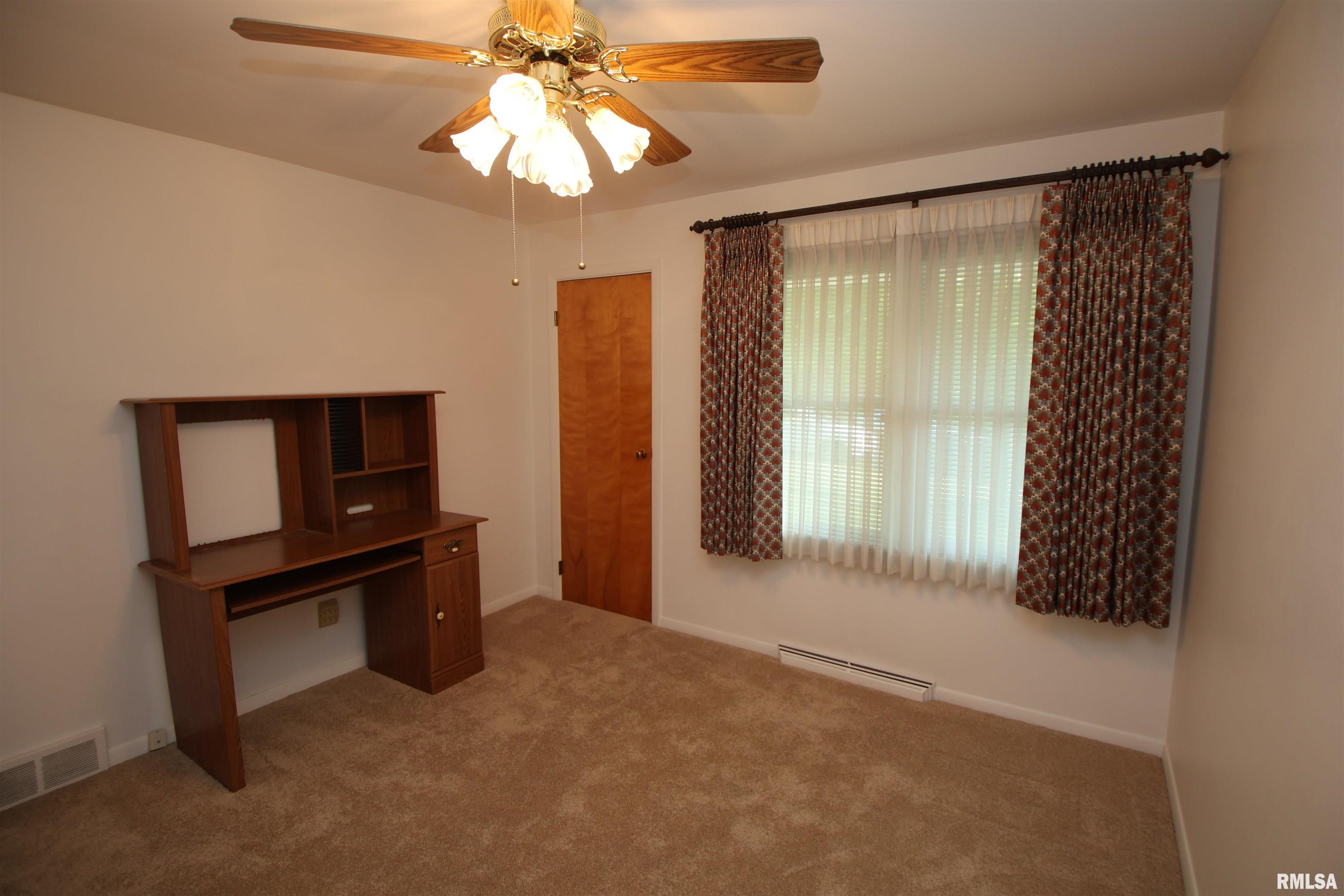 2631 West Overhill Road Peoria, IL 61615 - Photo 27 of 54 Gallery Image 27