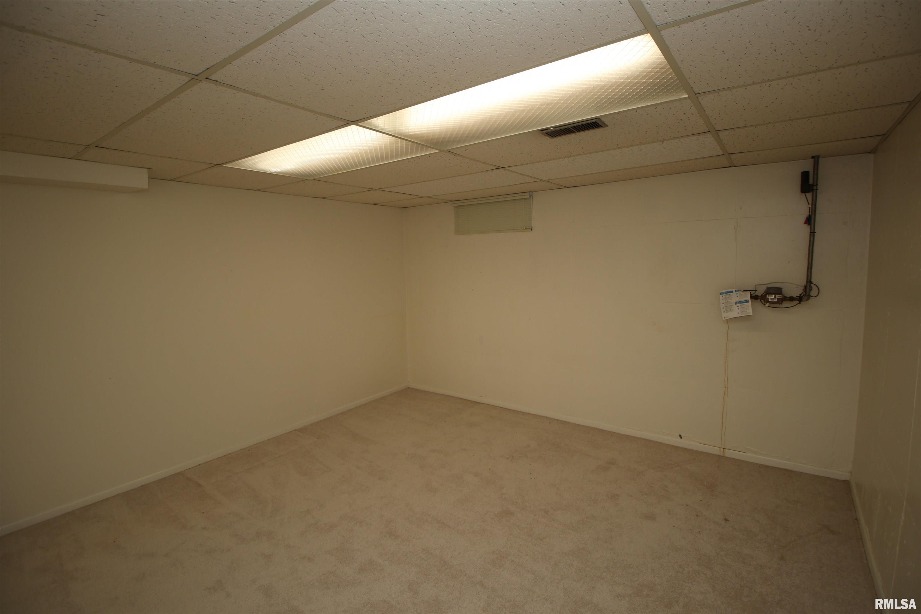 2631 West Overhill Road Peoria, IL 61615 - Photo 40 of 54 Gallery Image 40