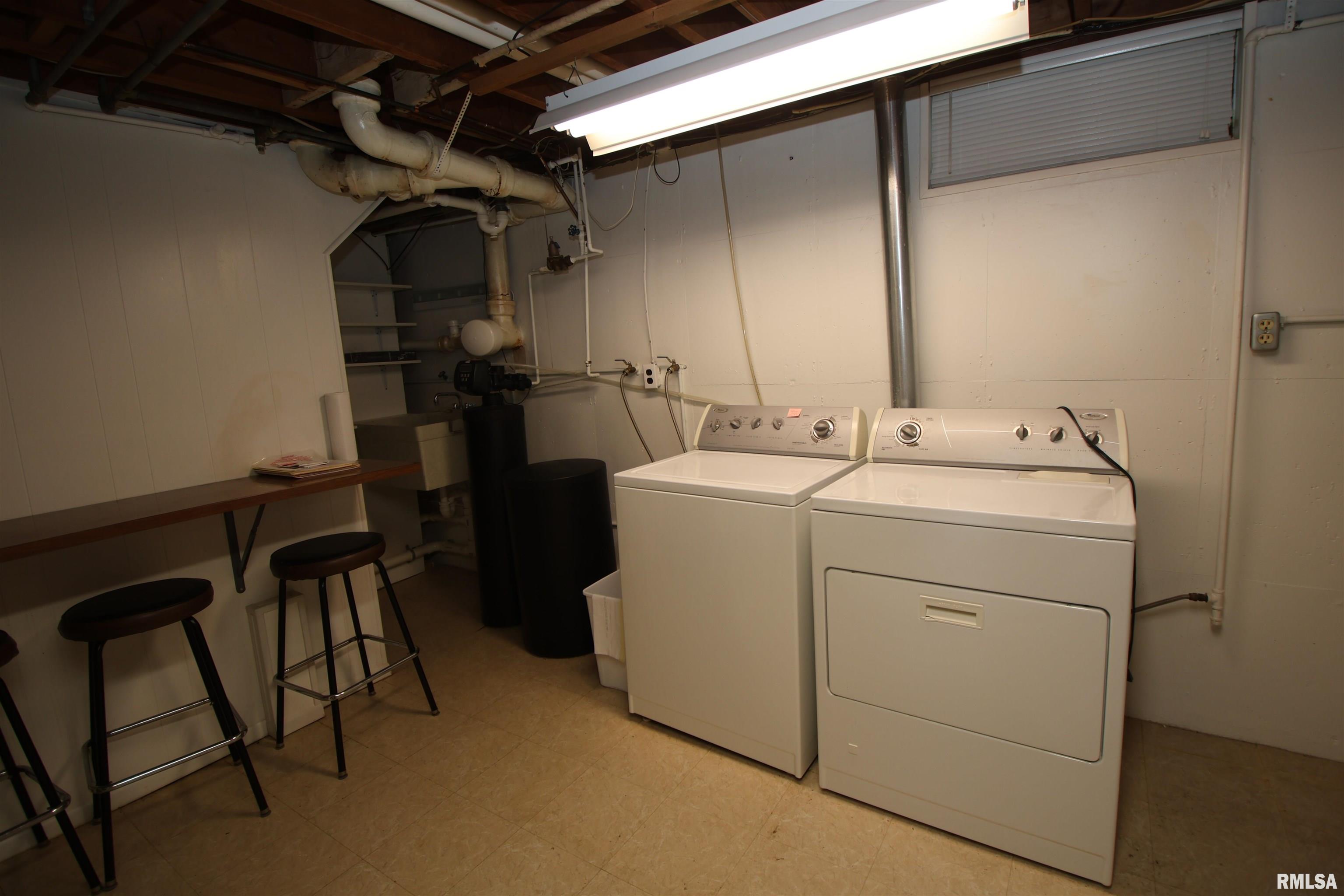 2631 West Overhill Road Peoria, IL 61615 - Photo 44 of 54 Gallery Image 44