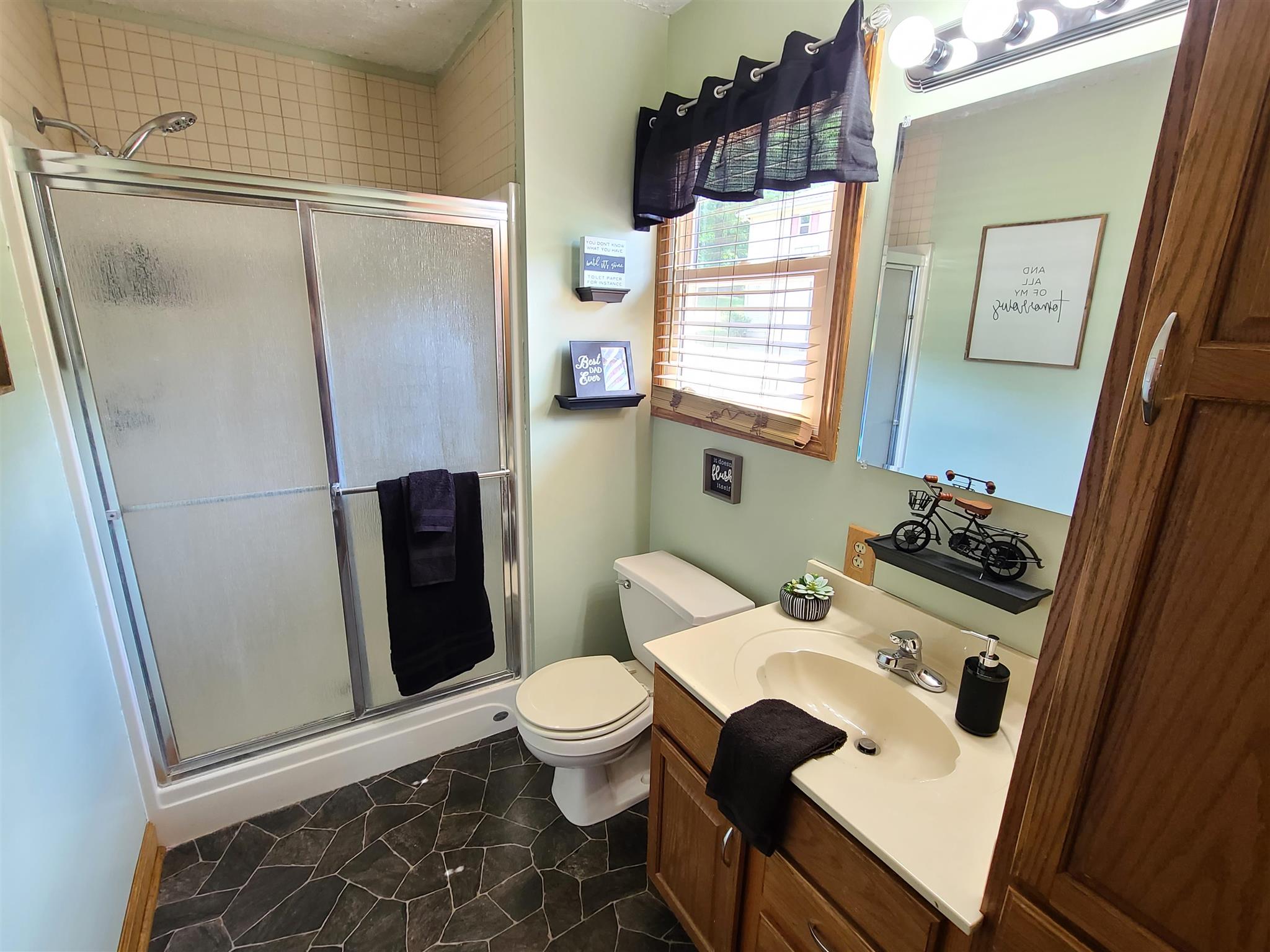 1401 Tupman Road Evansville, IN 47720 - Photo 21 of 32 Gallery Image 21