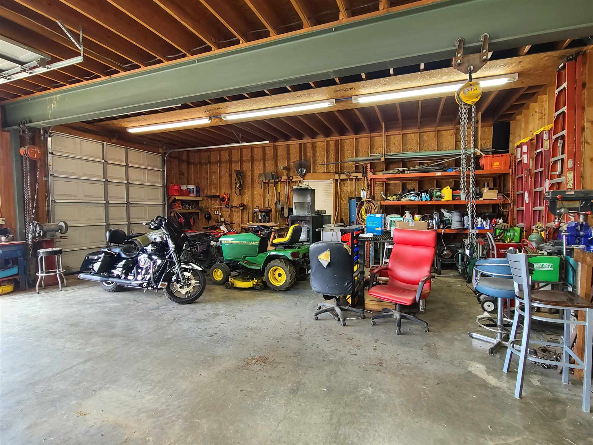 1401 Tupman Road Evansville, IN 47720 - Photo 27 of 32 Gallery Image 27