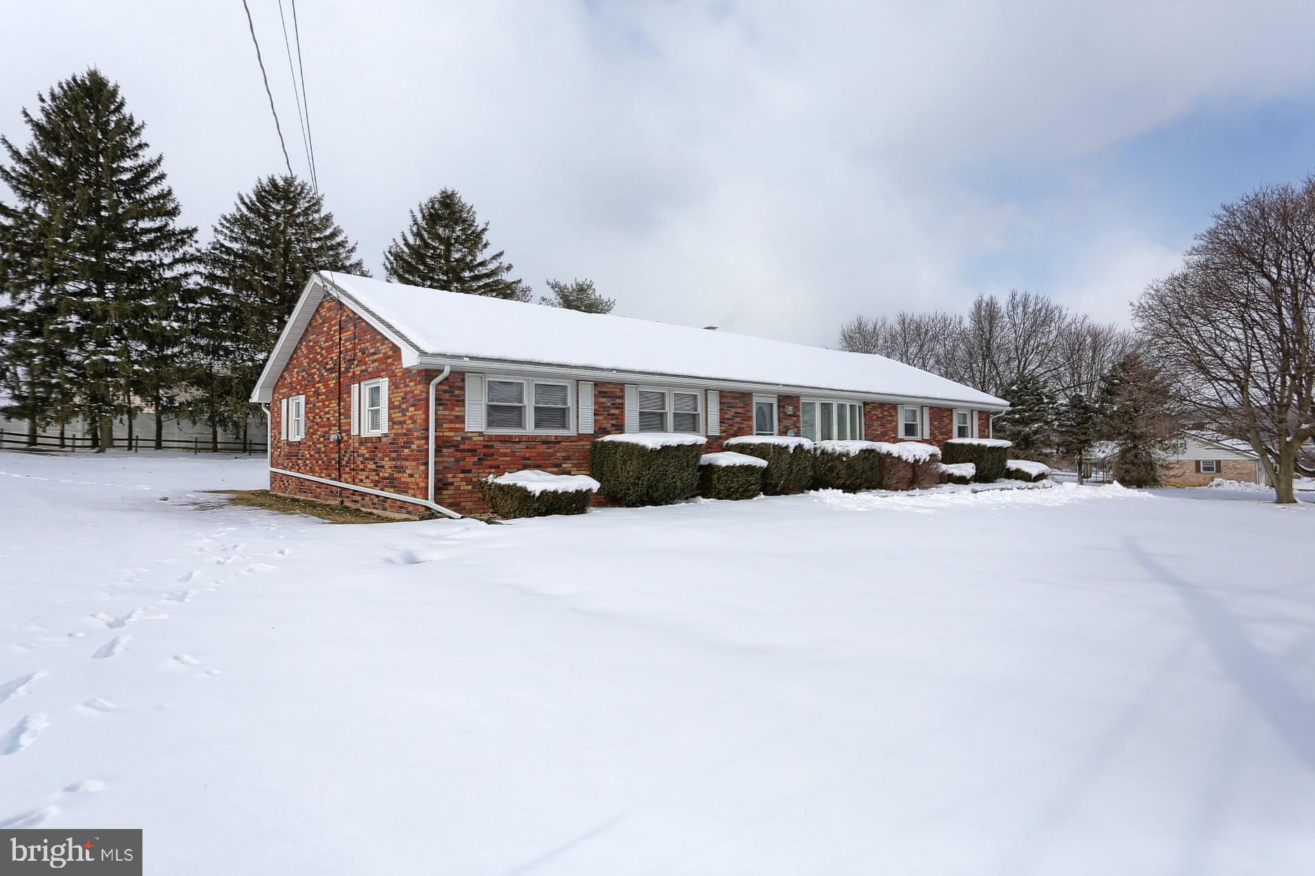 28 South Kemp Road Kutztown, PA 19530 - Photo 3 of 31 Front