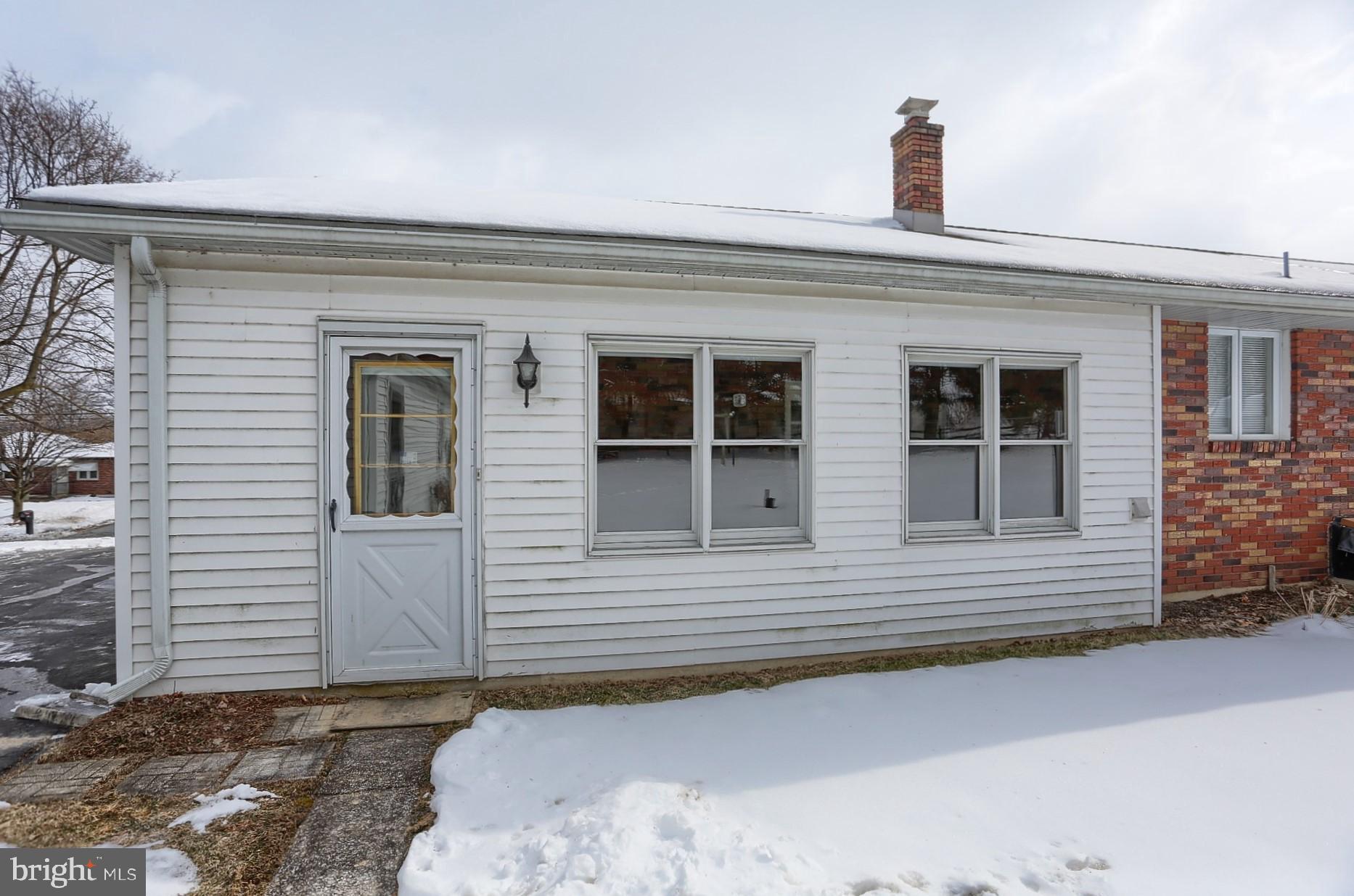 28 South Kemp Road Kutztown, PA 19530 - Photo 26 of 31 Back Door