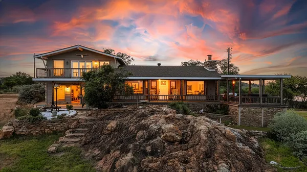 $739,000 | 410 Lakewood Road, Burnet, TX 78611