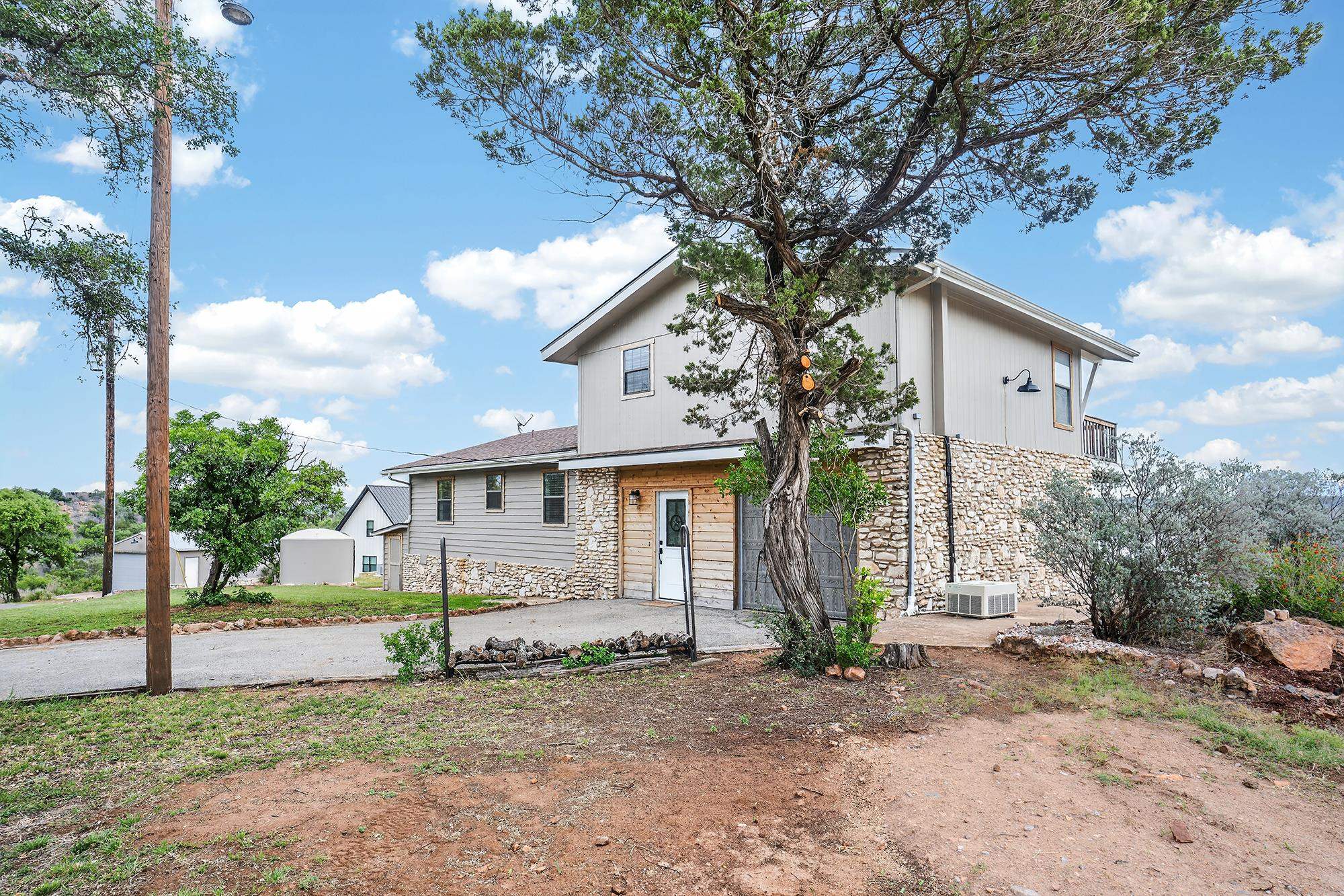 410 Lakewood Road Burnet, TX 78611 - Photo 26 of 33