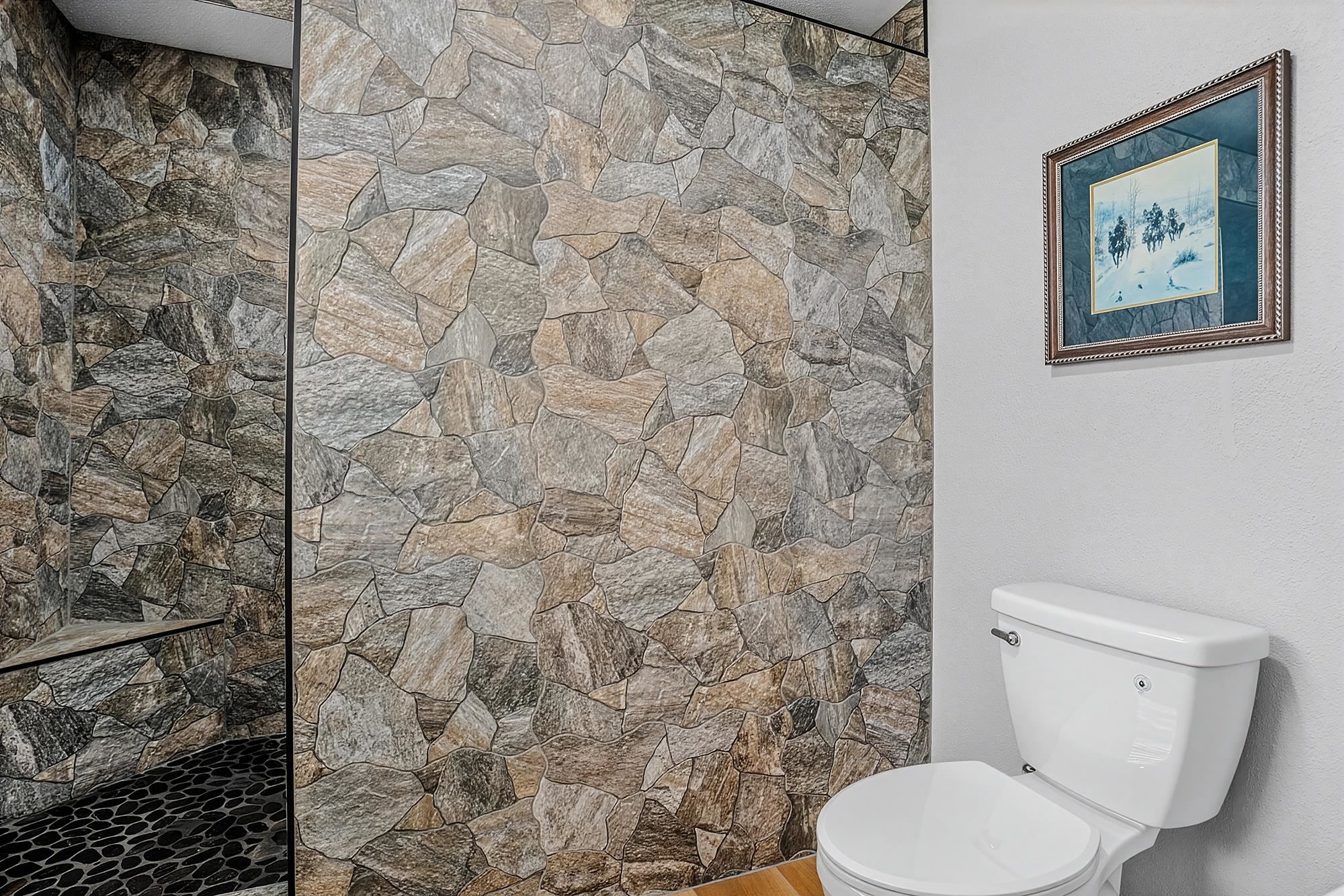 410 Lakewood Road Burnet, TX 78611 - Photo 3 of 33