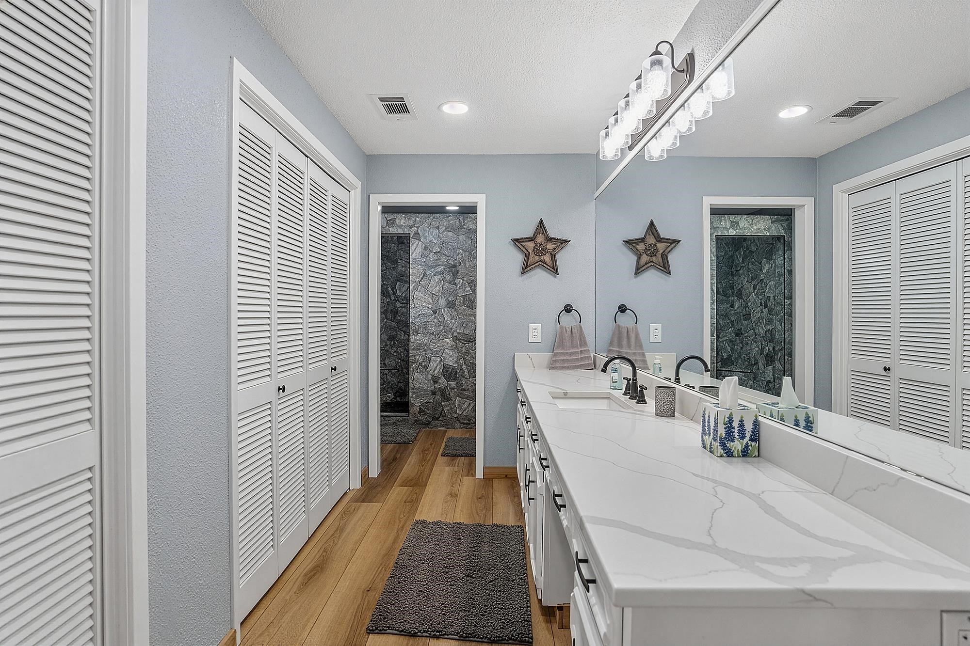 410 Lakewood Road Burnet, TX 78611 - Photo 5 of 33