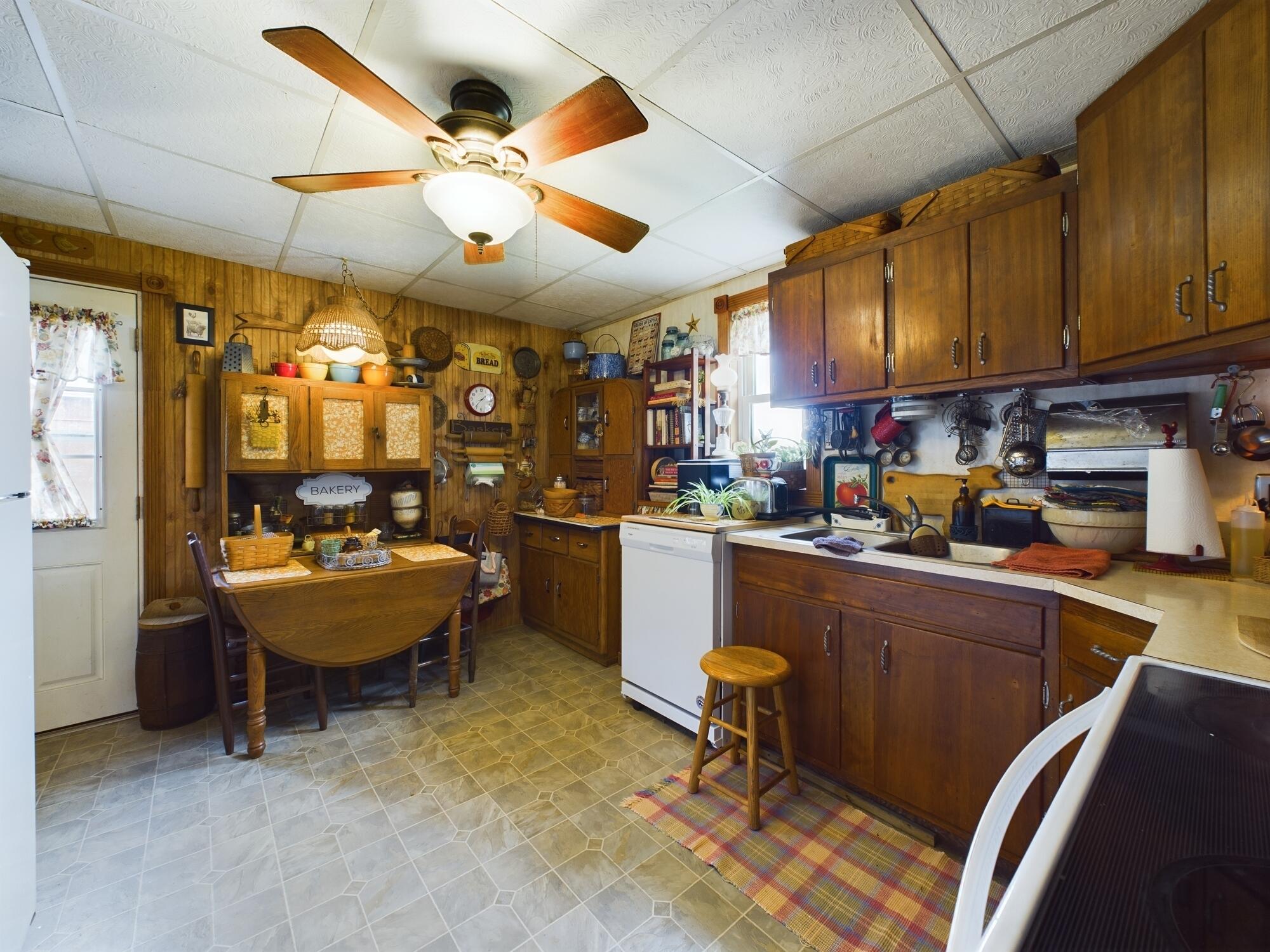 1924 Stephens Road New Madison, OH 45346 - Photo 8 of 37 Gallery Image 8
