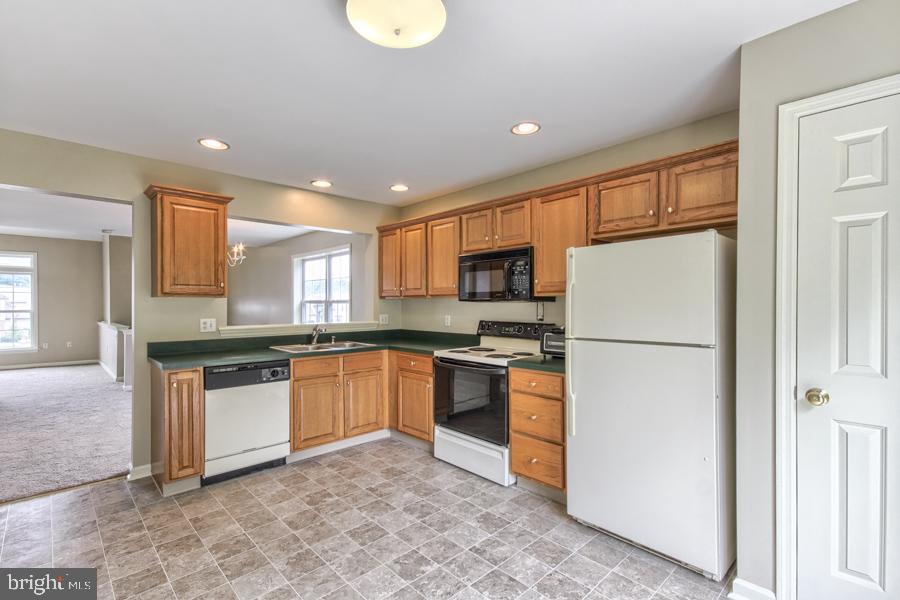 2228 Ionoff Road Harrisburg, PA 17110 - Photo 5 of 8 Gallery Image 5