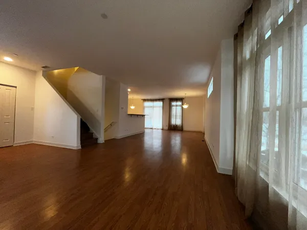 $2,780 | 1516 Broadway Street, Blue Island, IL 60406