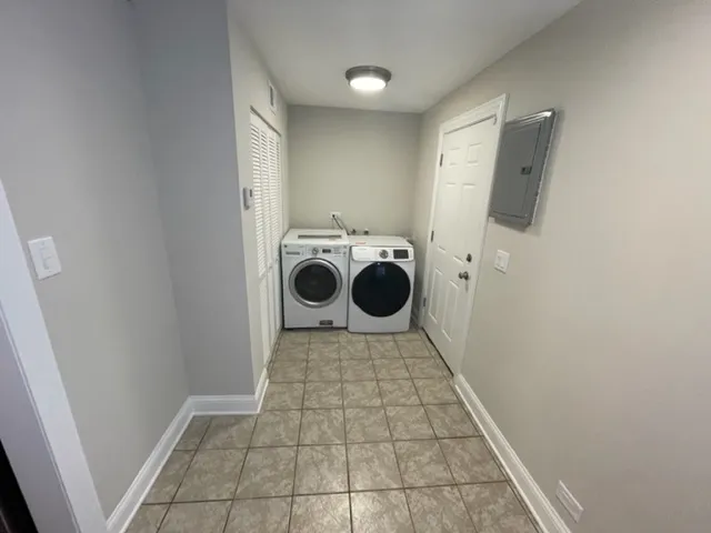 $179,000 | 16780 Head Avenue, Hazel Crest, IL 60429