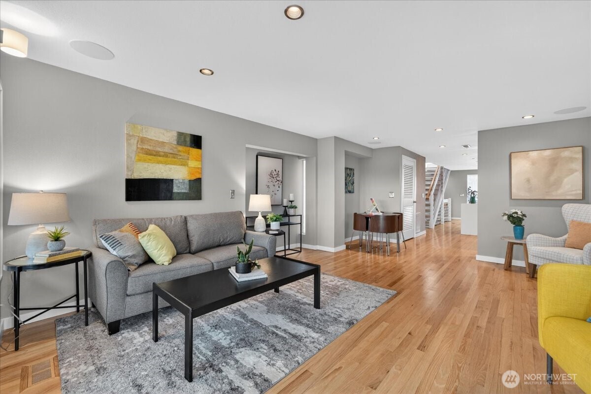 4132 44th Avenue Southwest Seattle, WA 98116 - Photo 31 of 39