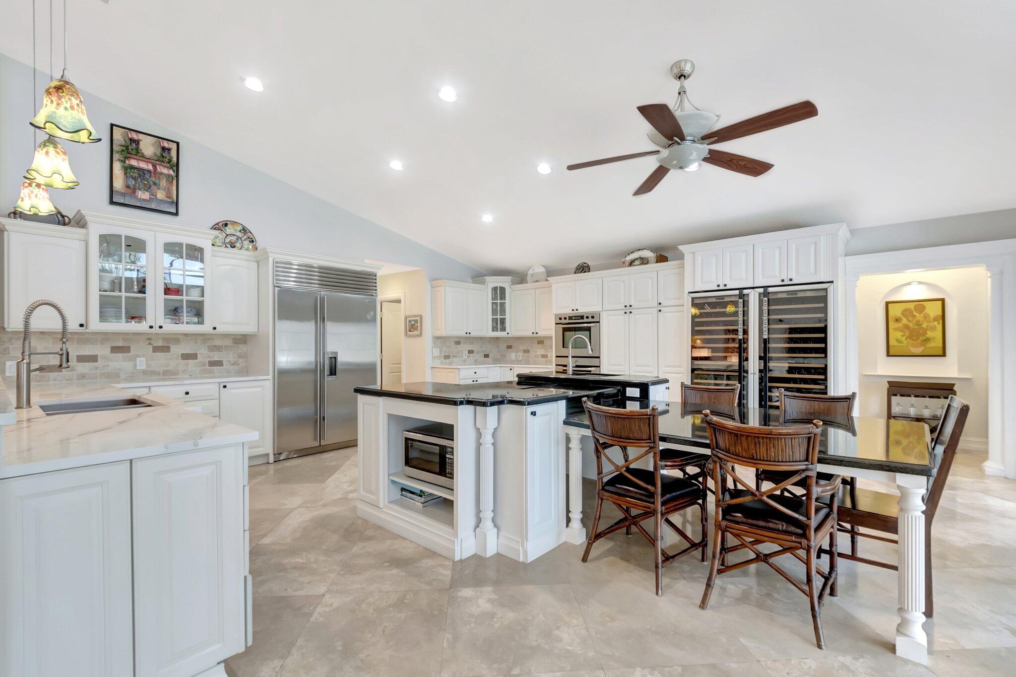611 Southwest 15th Street Boca Raton, FL 33486 - Photo 17 of 57 Huge Kitchen