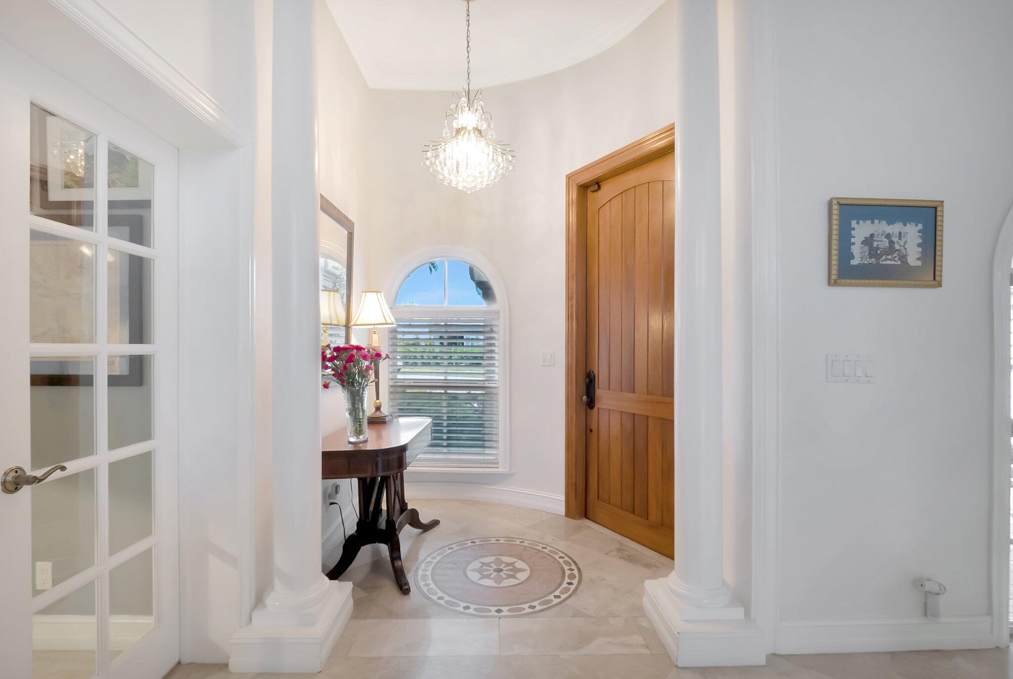 611 Southwest 15th Street Boca Raton, FL 33486 - Photo 9 of 57 Foyer