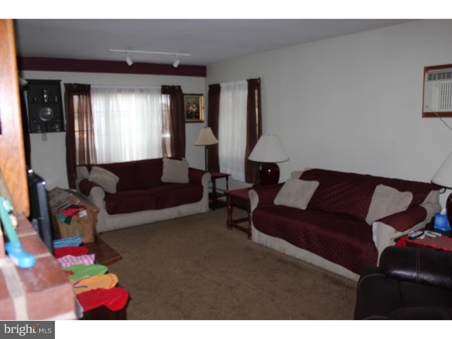 25 Balsam Road Levittown, PA 19057 - Photo 10 of 25 Gallery Image 10
