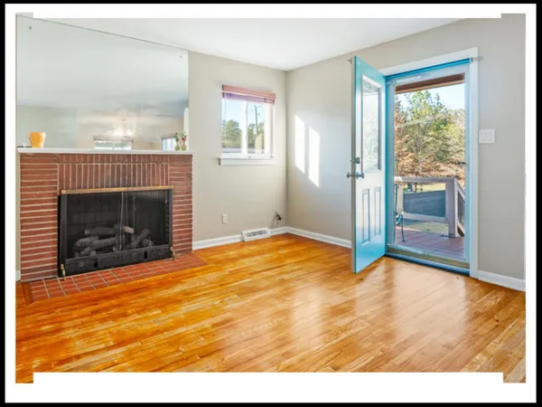 $1,950 | 112 East Lawson Street, Durham, NC 27707