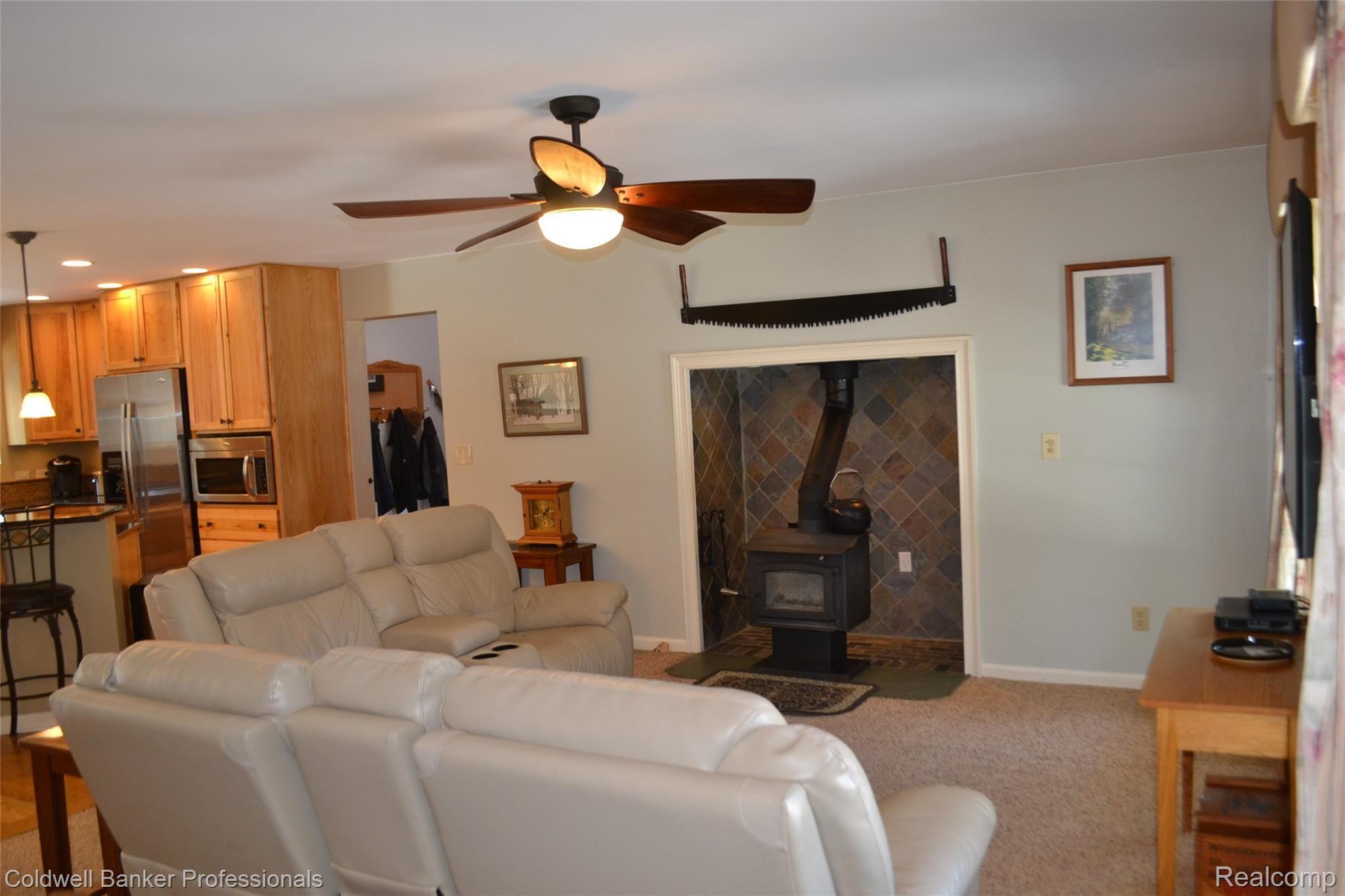 1241 North Summers Road Imlay City, MI 48444 - Photo 10 of 46 DSC_0700.JPG