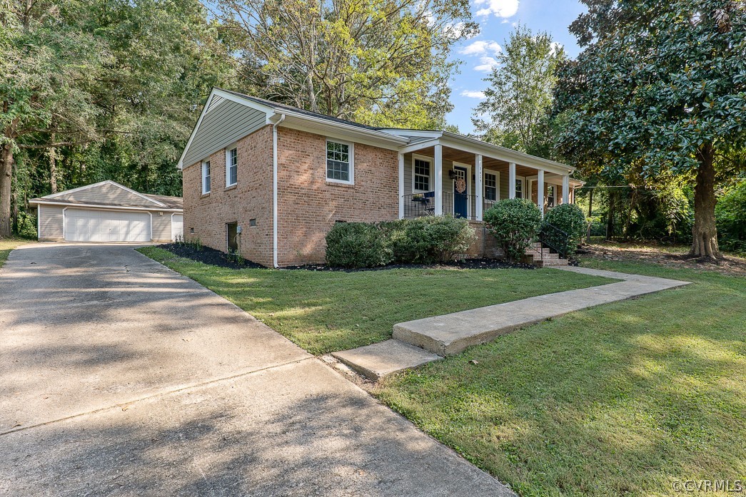 3409 Newbys Bridge Road Chesterfield, VA 23832 - Photo 3 of 27 Gallery Image 3