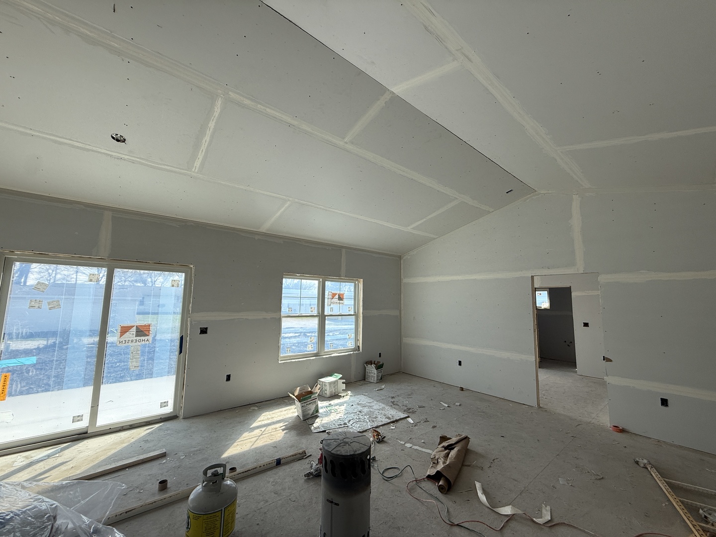 403 East Larmon Street Tolono, IL 61880 - Photo 3 of 22 a workspace with furniture and window