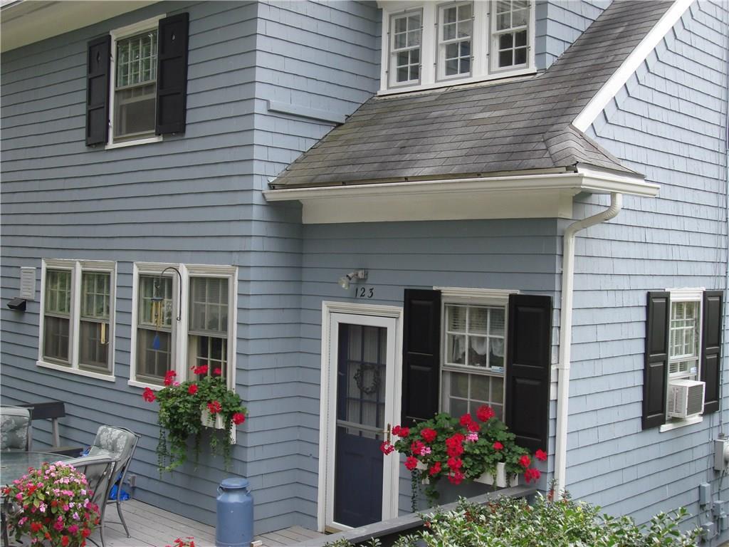 Rear entrance and deck leading into...