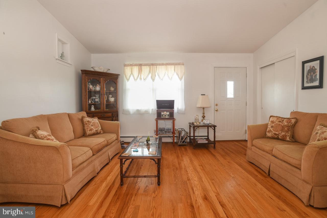 412 Milmar Road Wilmington, DE 19804 - Photo 8 of 24 Gallery Image 8