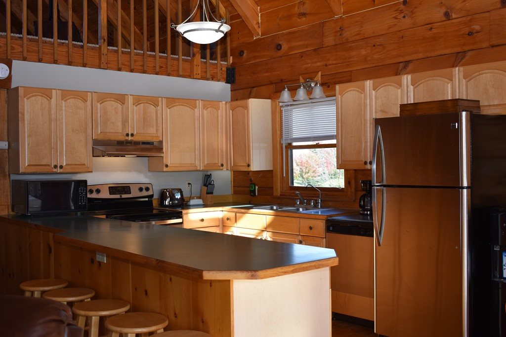 4888 East Coleman Road Clare, MI 48617 - Photo 5 of 35 1840034-4.JPG