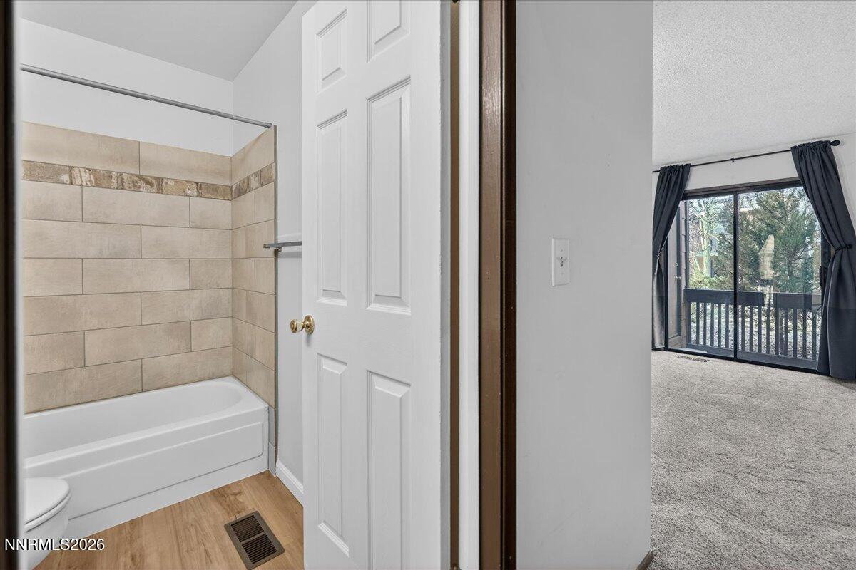 2981 Tierra Verde East Reno, NV 89512 - Photo 11 of 28 18-DSC_1168