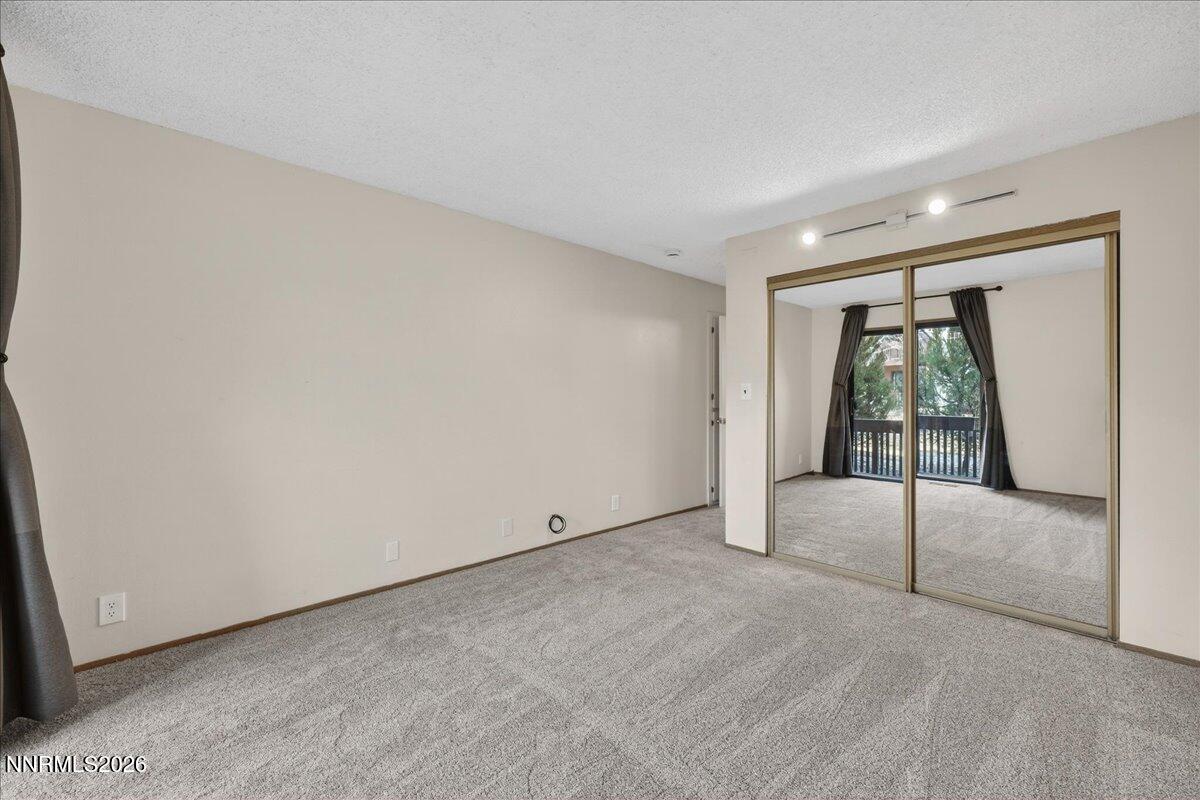 2981 Tierra Verde East Reno, NV 89512 - Photo 13 of 28 17-DSC_1156