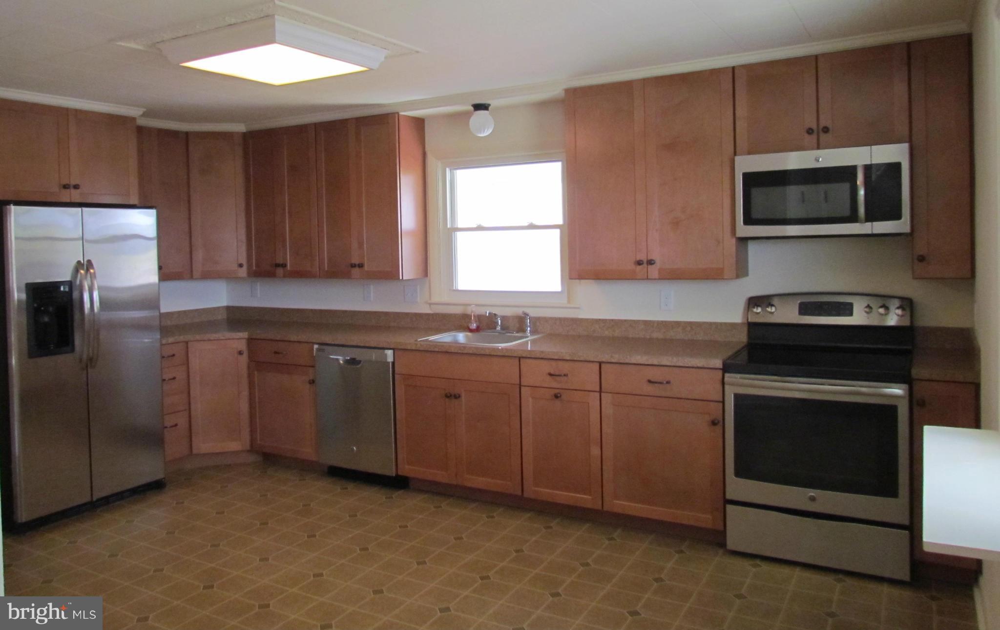 8018 Bolivar Road Middletown, MD 21769 - Photo 4 of 21 Kitchen