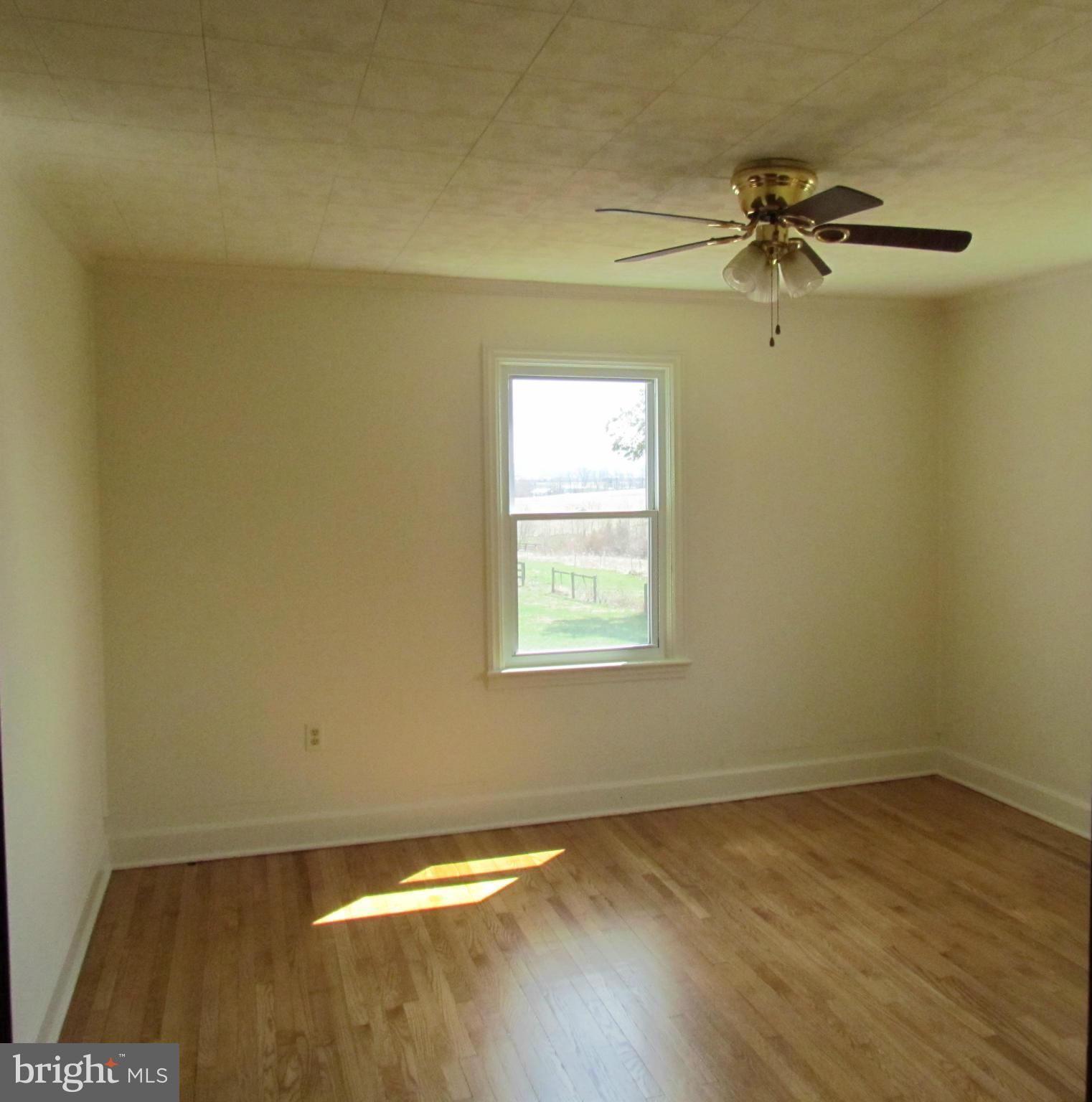 8018 Bolivar Road Middletown, MD 21769 - Photo 8 of 21 Bedroom
