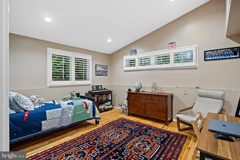 $1,299,000 | 9706 Beach Mill Road, Great Falls, VA 22066