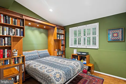 $1,299,000 | 9706 Beach Mill Road, Great Falls, VA 22066