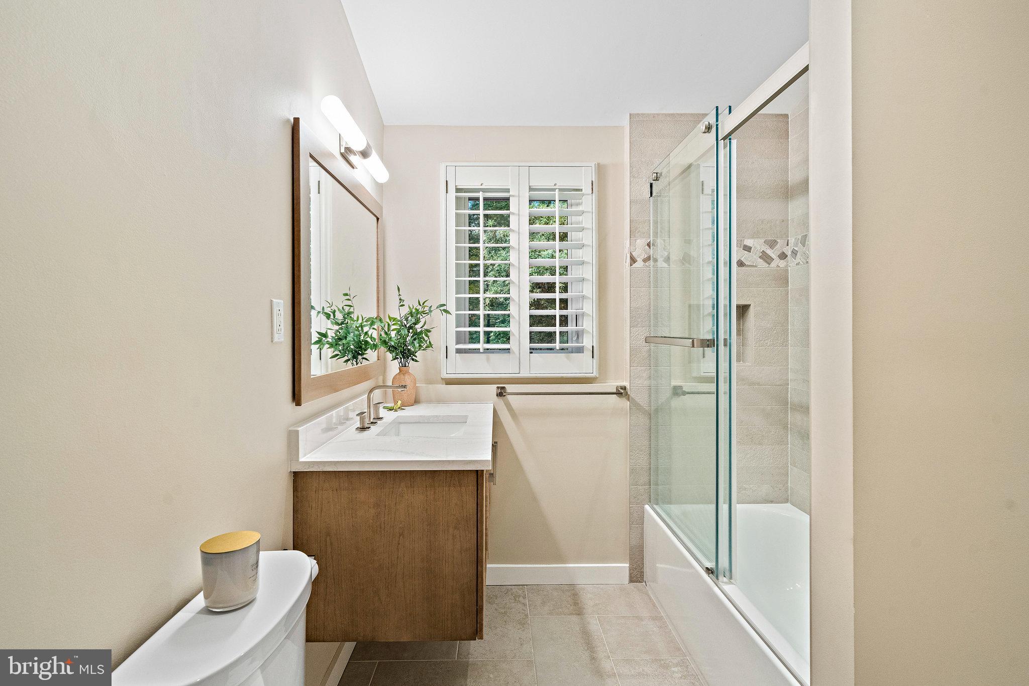 9706 Beach Mill Road Great Falls, VA 22066 - Photo 29 of 41