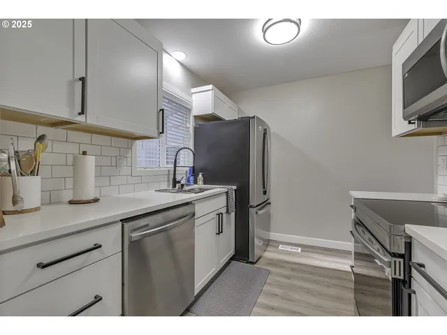 $260,000 | 17756 Northwest Lakeway Court, Beaverton, OR 97006