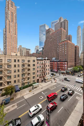 $700,000 | 408 West 57th Street, Unit 7L | Hell's Kitchen