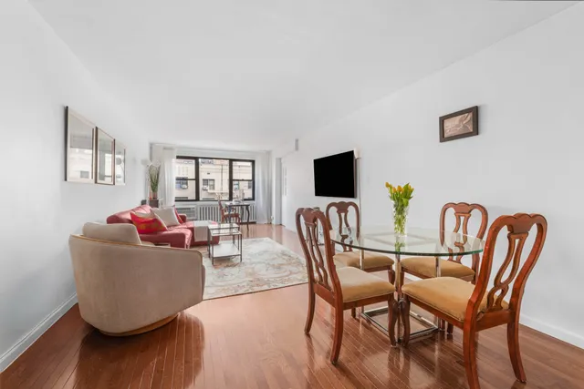 $700,000 | 408 West 57th Street, Unit 7L | Hell's Kitchen