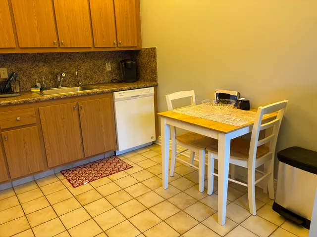 $2,800 | 1901 Bermuda Circle, Unit C1, Coconut Creek, FL 33066